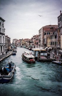 Faded Memories: Venezia von Cameron Booth