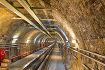 Tunnel von Evren Kalinbacak