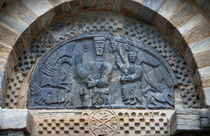 Church of the Assumption of Mary in Bossost - Lintel and tympanum by RicardMN Photography