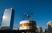 Weltzeituhr am Alexanderplatz - Ostberlin by captainsilva