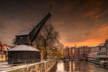 Alter Kran Lüneburg by photoart-hartmann