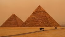 Pyramiden von Gizeh by gfischer