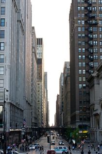 Downtown Chicago by Ernesto Arias