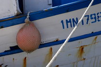 Red fender buoy by Intensivelight Panorama-Edition