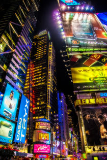 Forty Second Street At Night von Chris Lord