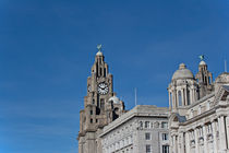 Liver Buildings on Liverpool waterfront von illu