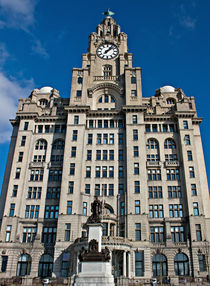 Liver Buildings on Liverpool waterfront by illu