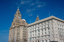 Liver Buildings on Liverpool waterfront von illu