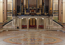 Interior of St Georges Hall, Liverpool, UK. von illu