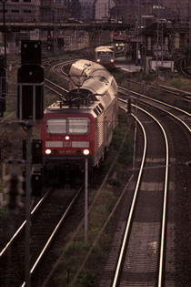 S-Bahnhof Warschauer Straße, Berlin 2007 by Michel Meijer