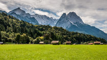 Waxensteinblick in Garmisch III von Erhard Hess