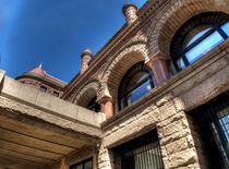 Detail of art nouveau building by Maks Erlikh