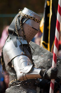 knights iron suit von digidreamgrafix