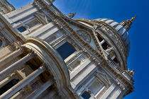 St Paul's Cathedral London by David Pyatt