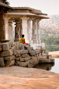 The Nandi Shrine ruins in Hampi. by Tom Hanslien