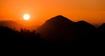 Sunset over Pai. von Tom Hanslien