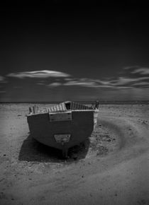 Row Boat on the shore of Key Biscayne von Randall Nyhof