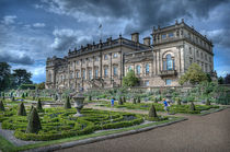 Harewood House #1 von Colin Metcalf