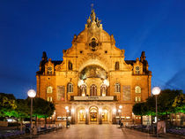 Nürnberg Opernhaus (Opera) Nuremberg by Norbert Probst