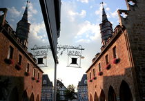 Haus im Spiegel - House in the mirror by Johanna Leithäuser