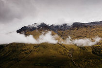 Misty mountains. von Tom Hanslien