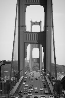 Golden Gate Bridge by Dominik Wigger