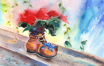 Still Life with Poinsettia and Shoe von Miki de Goodaboom