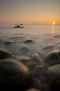 Porth Nanven - Cornwall by Pete Hemington