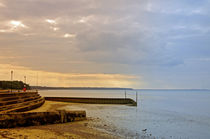 Sunny Interlude on Ryde Esplanade von Rod Johnson