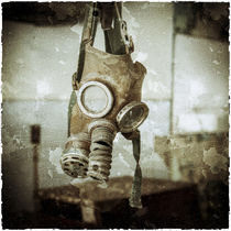 Gas mask by René Weis