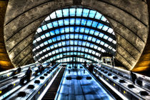 Canary Wharf Station by David Pyatt