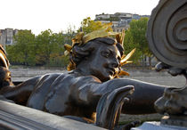 Statue on the Alexander III Bridge von Sally White