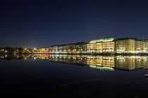 Hamburger Binnenalster bei Nacht  von Dennis Stracke