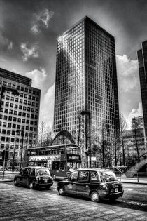 Canary Wharf London by David Pyatt