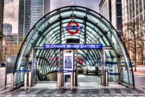 Canary Wharf Station by David Pyatt