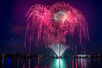 Hamburger Kirschblütenfest Feuerwerk 2014 von Dennis Stracke