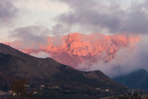 Mountains in the evening sun by Raymond Zoller