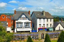 Bücherstadt Hay-on-Wye by gscheffbuch