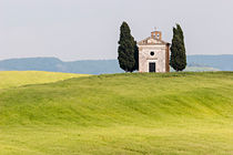 Tuscan Chapel by Antonio Jorge Nunes