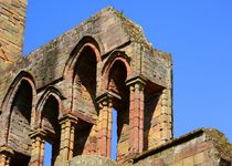 Jedburgh Abbey by gscheffbuch