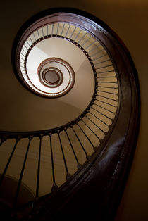 Milk and chocolate staircase by Jarek Blaminsky