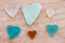 Seaglass hearts von Alex Bramwell