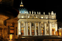 St. Peter's Square in Rome by Tania Lerro