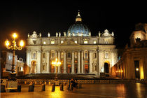 St. Peter's Square in Rome by Tania Lerro