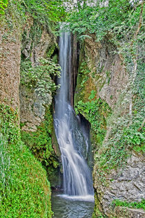 Waterfall at Dyserth von Roger Green