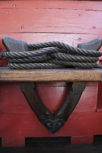 Belaying pins and red planks von Intensivelight Panorama-Edition