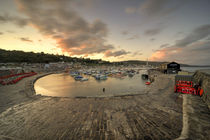 Lyme Regis Harbour  von Rob Hawkins