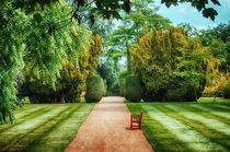 Green Formal Garden von Vicki Field