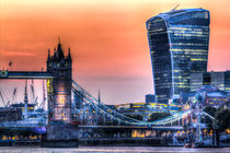 Tower Bridge and the Walkies Talkie von David Pyatt