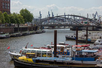 Barkassen im Hamburger Hafen von ta-views